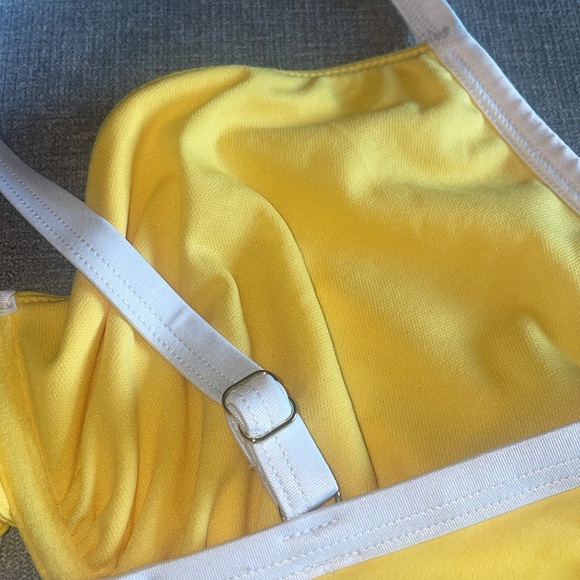 Shade & Shore Women's Underwire Contrast Band Bikini Top - Picture 7 of 8